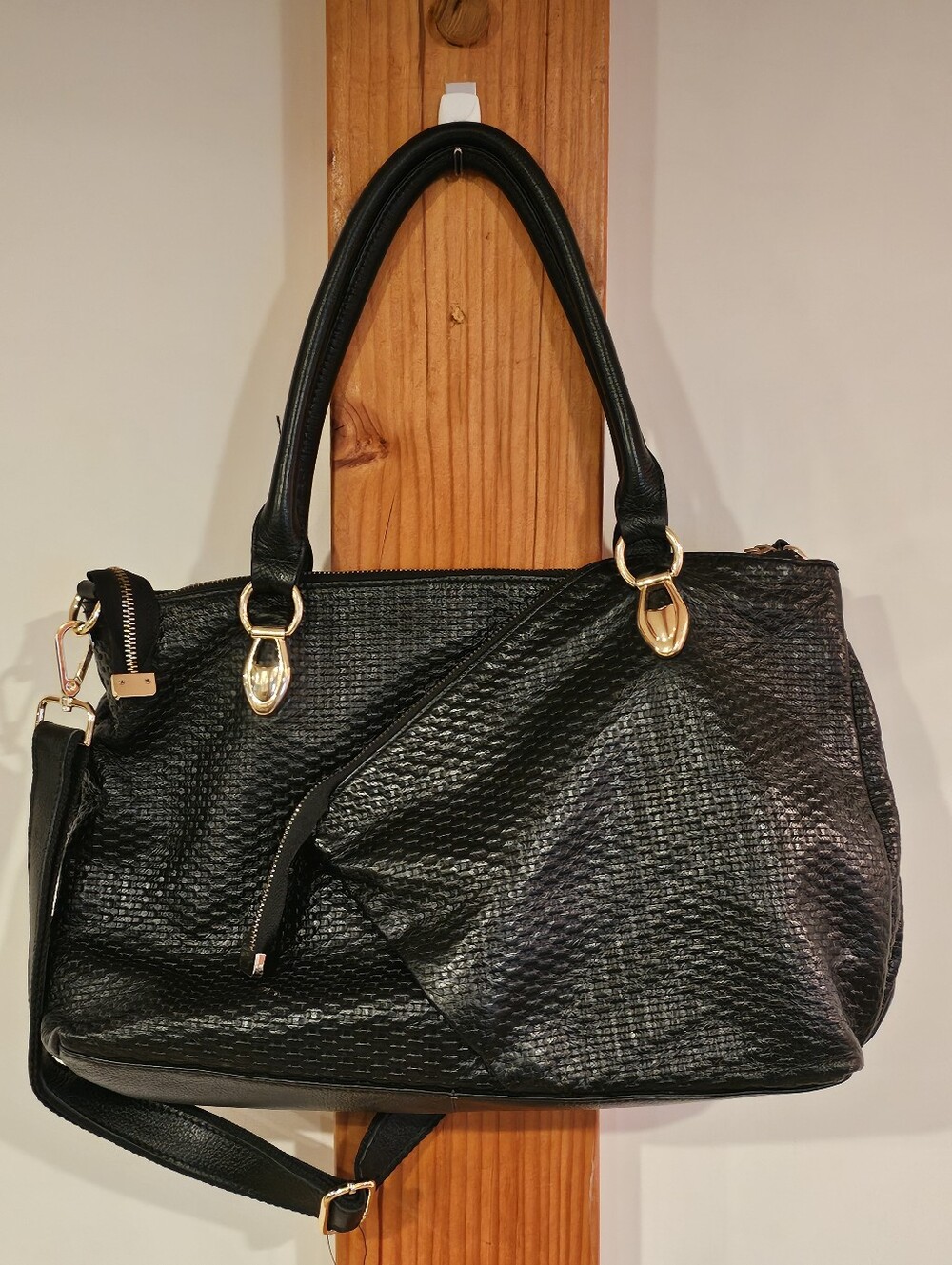 Black Basketweave Textured Leather Purse with Gold Hardware